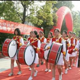 沧海一剑"比喻意义和内涵解析：力量源自于激烈挑战，胜利乃是强者的胜利。