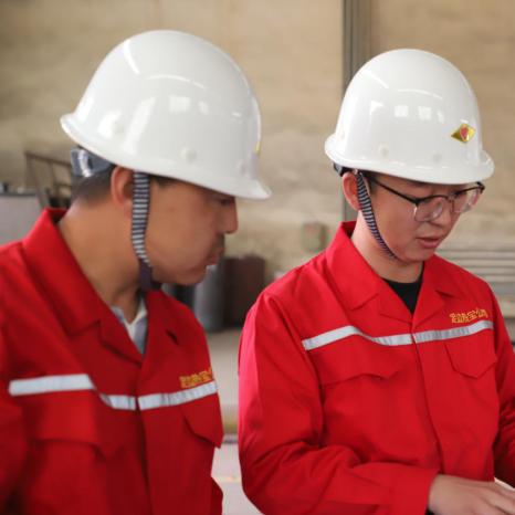 探究人类历史：追溯机械最早出现的时期以及其对古代社会制造业的影响