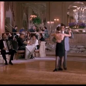 社交时代下：网络暧昧频出，男女之防是否依旧存在？一次深入探讨