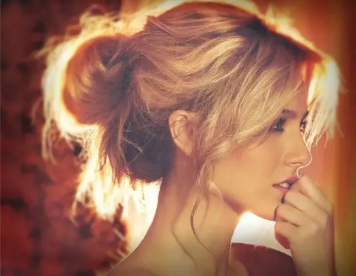 (电脑美女墙纸)高清电脑桌面壁纸:展示美女侧脸独特魅力与艺术风情 (电脑美女墙纸)高清电脑桌面壁纸:展示美女侧脸独特魅力与艺术风情