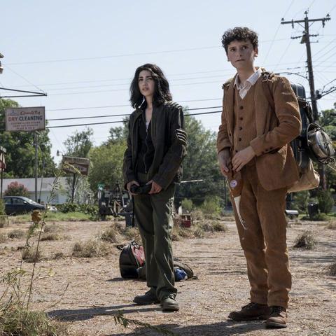 行尸走肉攻略第一季游民星空全面解析，教你如何在丧尸横行的世界中生存！