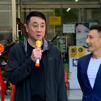 英雄训练师0.1折巨大折扣！助力玩家全面提升战斗力，改变游戏成就和体验