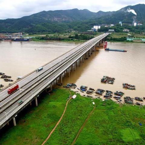 (荣耀之冠百度百科)荣耀之证：追寻历史与梦想交汇的辉煌时刻