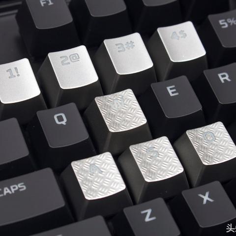 透过空格键释放复活机会：一款颠覆传统，巧妙运用键盘操作引发玩家新兴趣的创新游戏设计分析