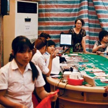 (翡翠帝国小说完结)揭秘翡翠帝国攻略女主：揭露女主角的成功秘诀和战略策略