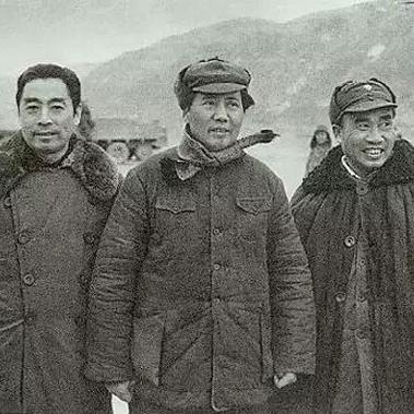 (战区 游戏)战区手游官方正版下载,快来体验最刺激的战争游戏! (战区 游戏)战区手游官方正版下载,快来体验最刺激的战争游戏!