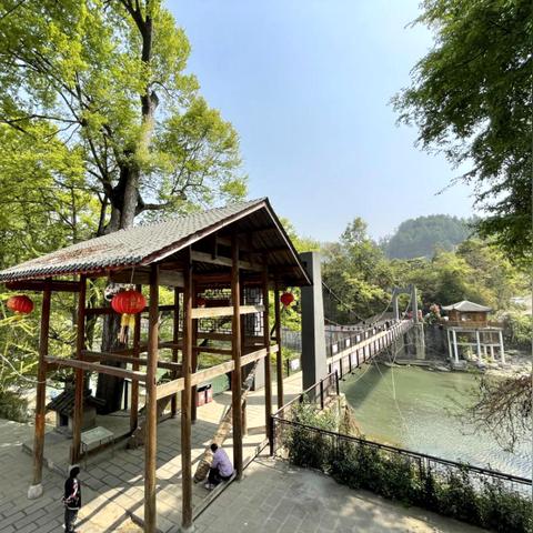 (贵阳南国花锦二楼品牌)探访贵阳南国花锦不二书院,寻找那独一无二的地址 (贵阳南国花锦二楼品牌)探访贵阳南国花锦不二书院,寻找那独一无二的地址