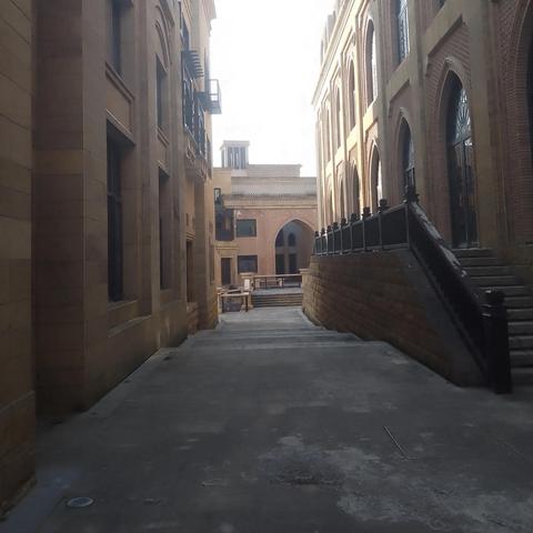 (了凡录官方网站)了凡录手游下载：畅享史诗冒险，拯救失落之城！